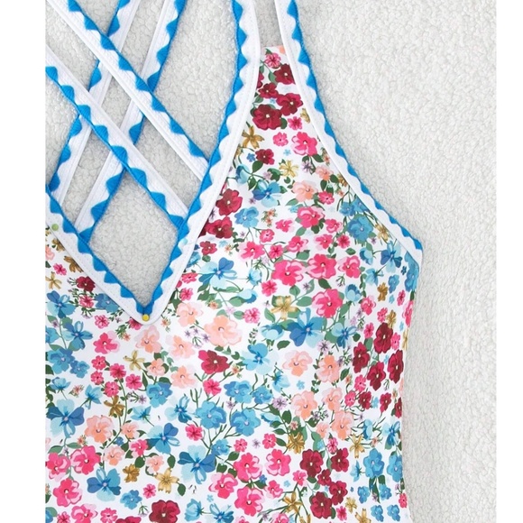 Boho Floral Print Criss Cross One Piece Monokini Swimsuit - Picture 4 of 5